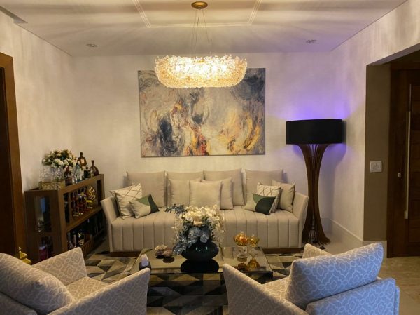 lustre dubai