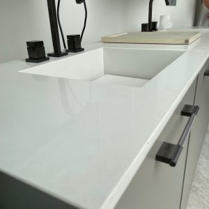 Bancada em Originale Suprema Bianco banheiro 5