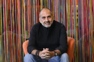 Fernando Brandão celebra 40 anos de carreira com exposição no Clube Paulistano